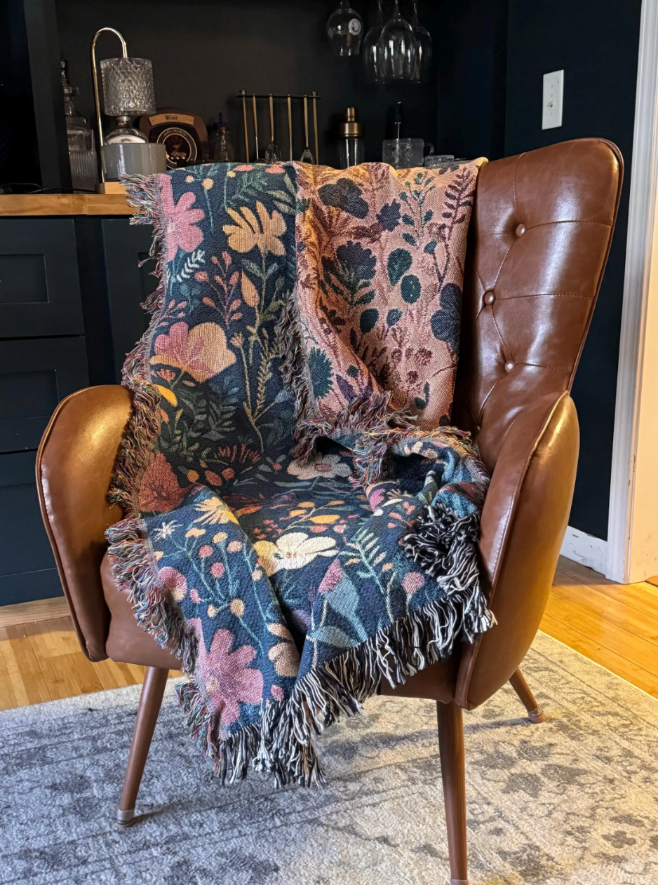 Woven Vibrant Retro Floral Blanket