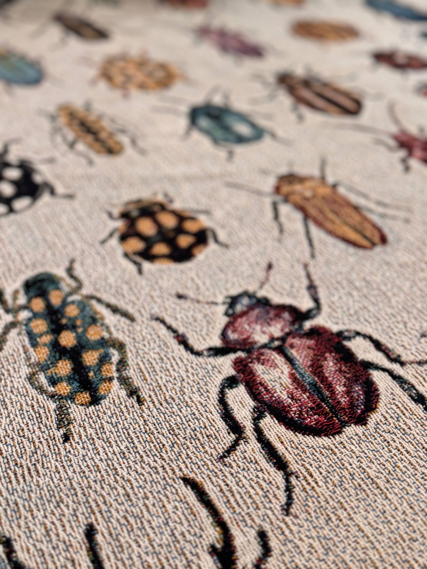 Woven Beetle Blanket Light