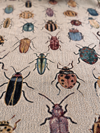 Woven Beetle Blanket Light