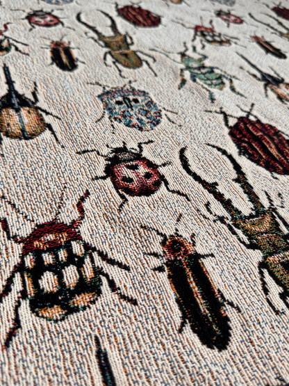 Beetle Woven Blanket Light